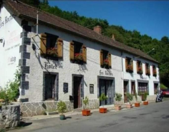 Les Roches Chambre D'Hotes Servant Exterior foto